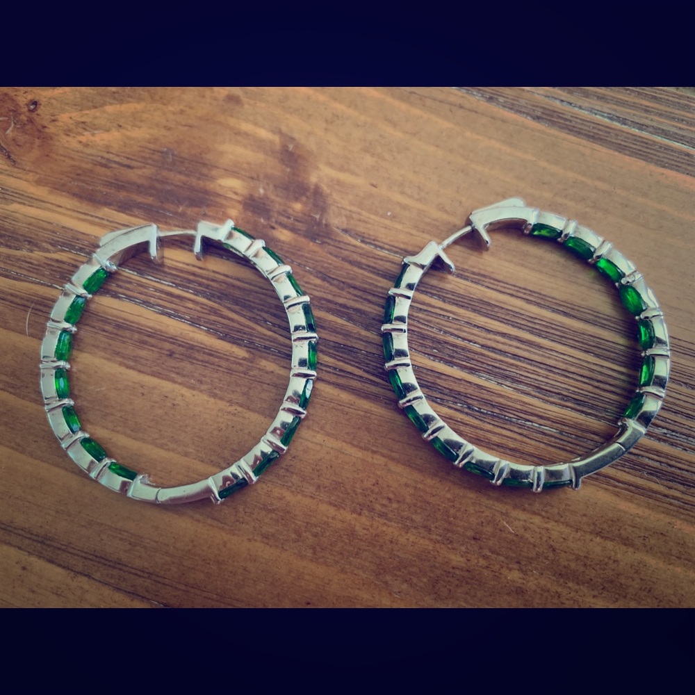 Silver Hoop Earrings with Emerald Colored Stones